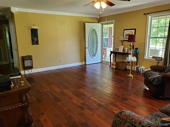 4th image of 1151 Campground Cir