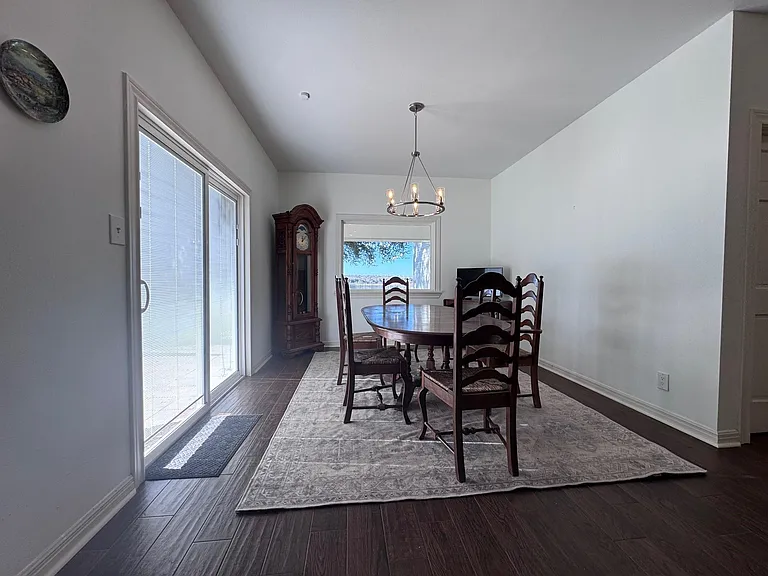 5008 Blaschke Rd — Photo 9