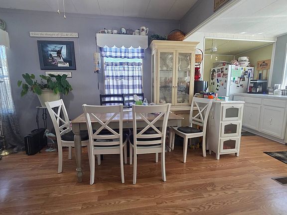 3rd image of 803 Hegstrom Rd #39