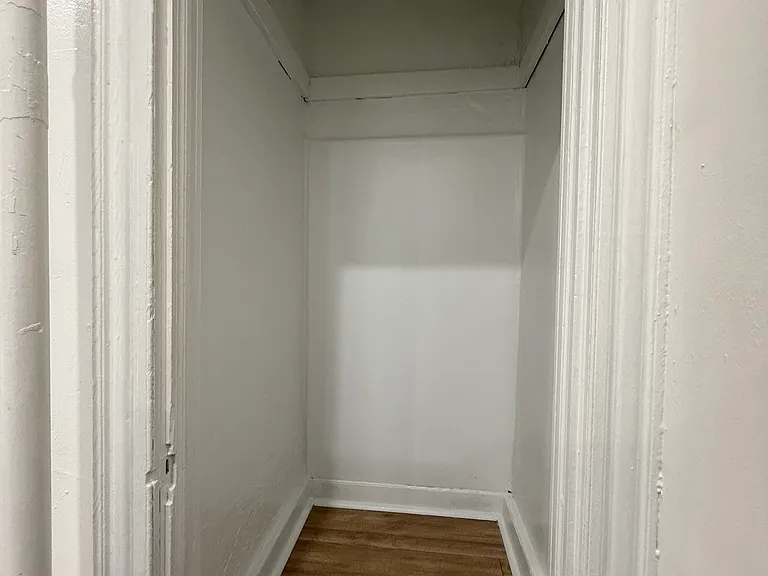 1017 Washington St #1 — Photo 11