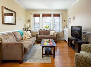 550 Centre St APT 8, Jamaica Plain, MA 02130