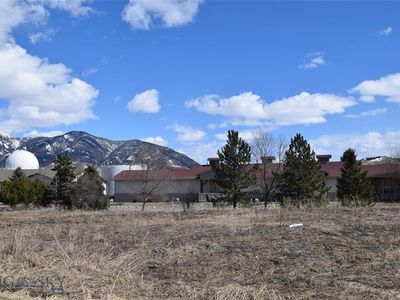 Nikles Dr, Bozeman, MT, 59715