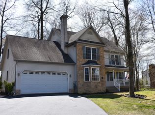 204 Woodland Dr, Coatesville, PA 19320
