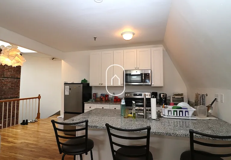 177 Northampton St — Photo 5