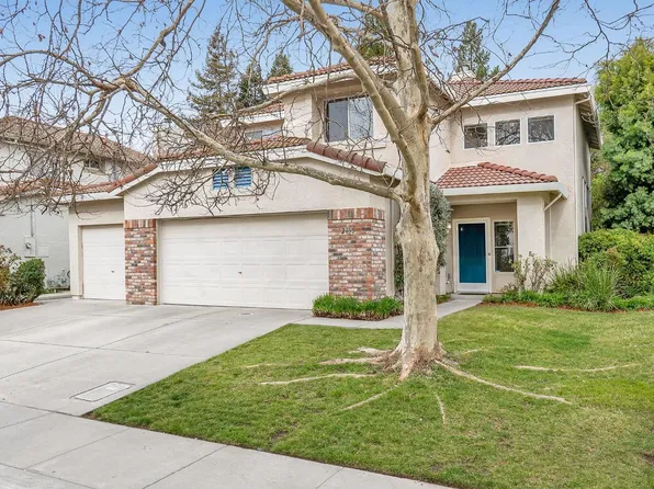 2855 Mallorca Ln, Davis, CA 95618