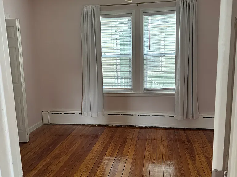 415 Ashley Blvd #1 — Photo 10