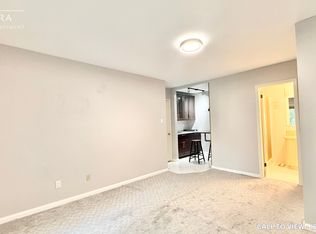 141 Charlton Blvd, Toronto, ON M2R2J2