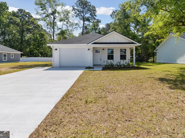 1668 Ashantilly Dr, Darien, GA 31305