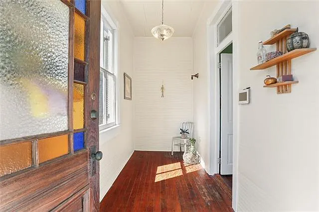 Building Photo - 4011 Danneel St