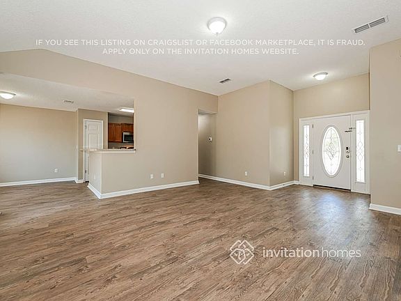 4th image of 7041 Vida Ln