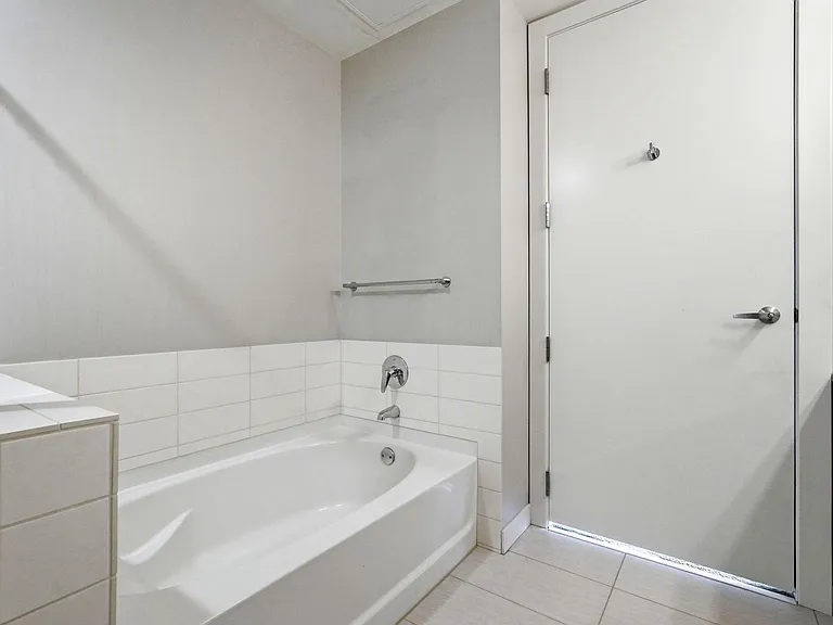 901 S 2nd St #201 — Photo 27