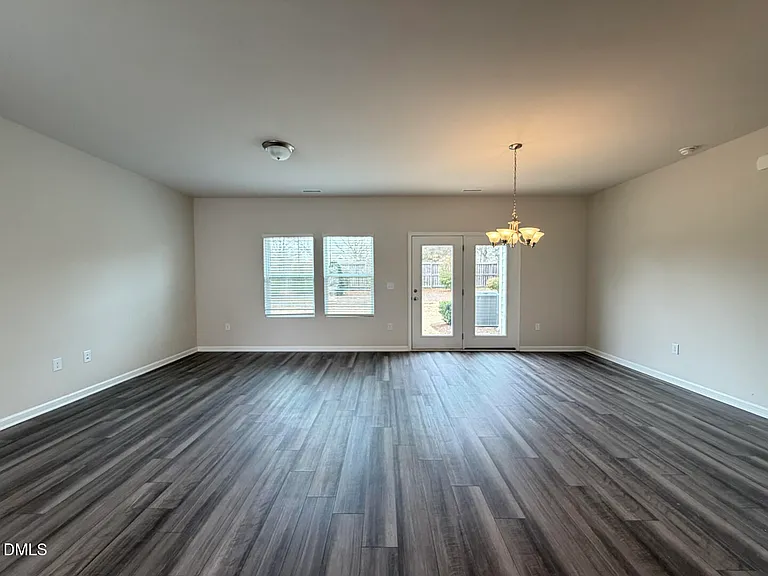 932 Clearhaven Ln — Photo 12