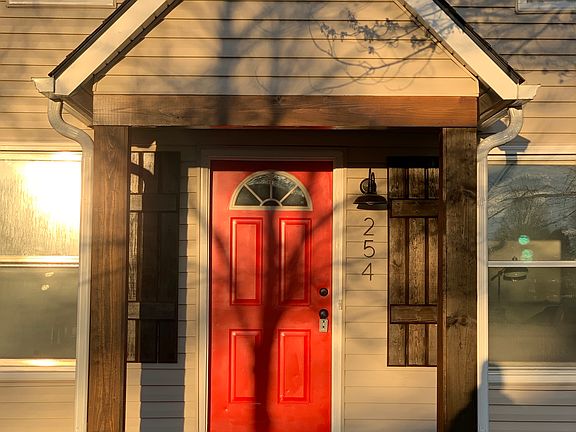 3rd image of 254 S McKenna Ave