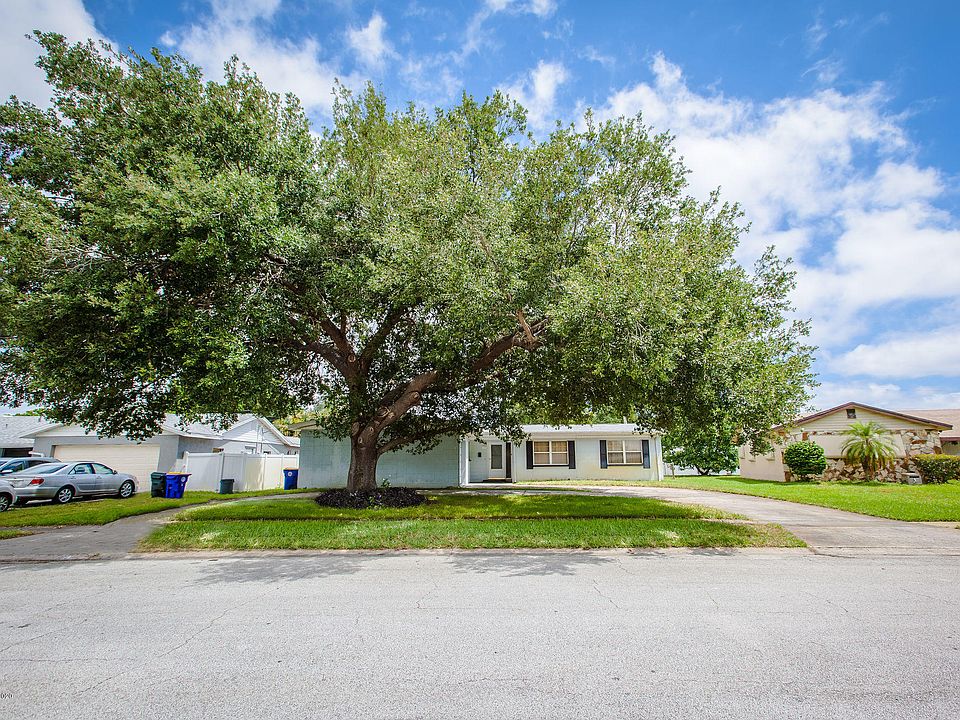 1st image of 1392 Sarazen Dr