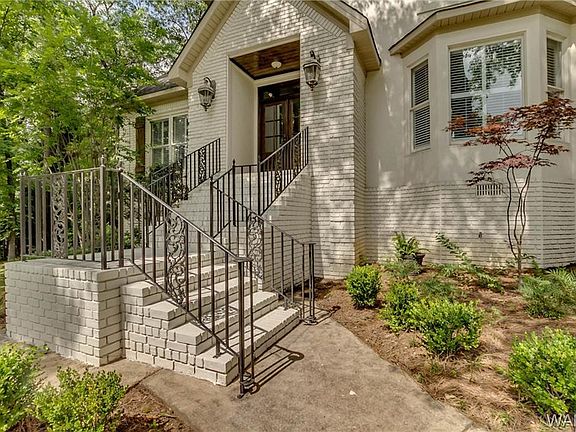 3rd image of 1951 Kings Gate Dr