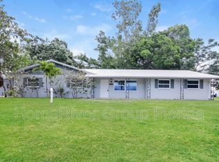 5543 Waneta Pl, Sarasota, FL 34231