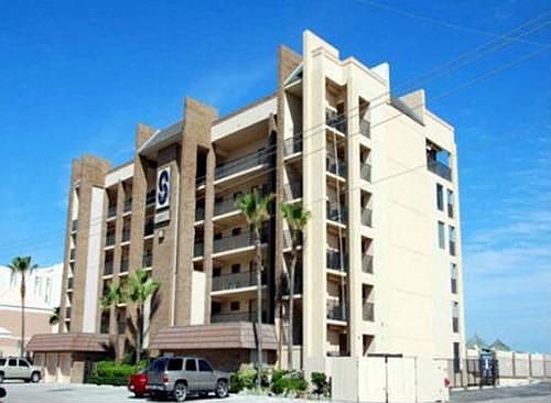 1st image of 4300 Gulf Blvd APT 304