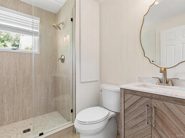 243 Sunset Ave — Photo 16