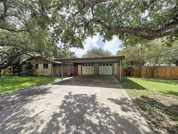 2nd image of 2033 Buckeye Dr