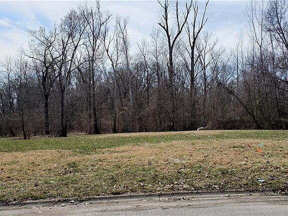 2nd image of 502 Hornung Hill Dr