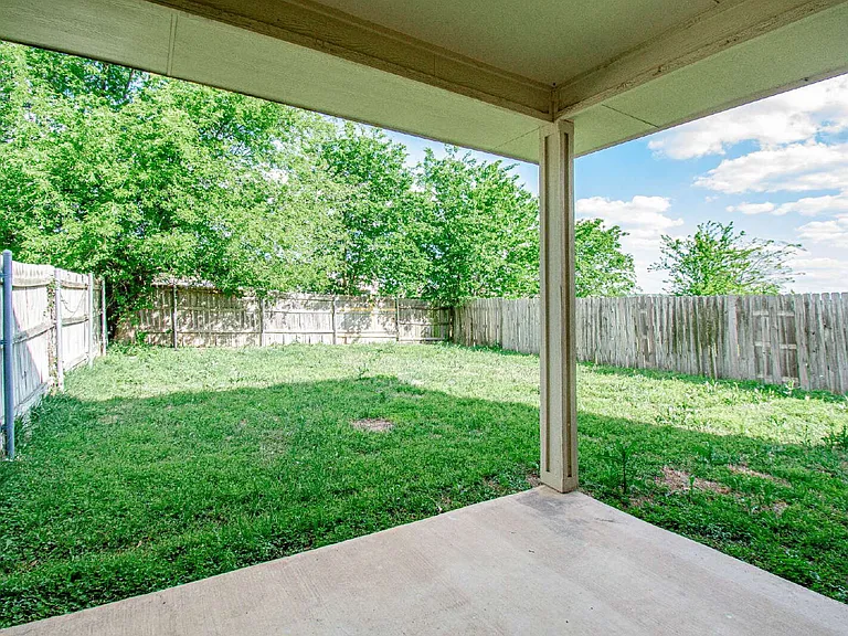 5804 Hamza Cir — Photo 19