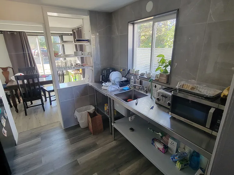 625 NW 21st St — Photo 17