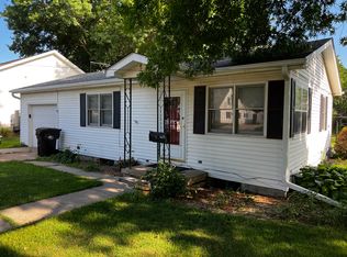 609 W Buchanan St, Winterset, IA 50273