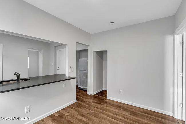 1 bed, $2,000 — Photo 4