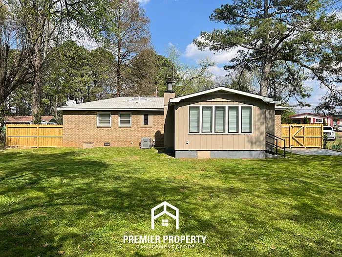 3013 Kirkland Dr NW — Photo 24