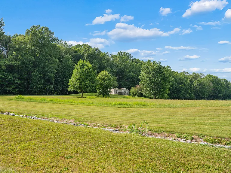 12350 Jesse Smith Rd — Photo 14