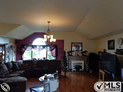 6651 north rd 005.jpg