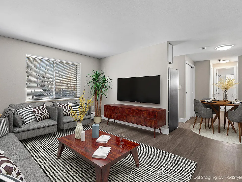Camelot Apartments
