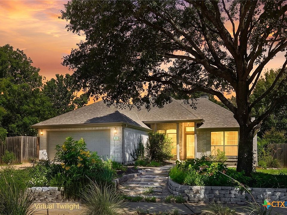 1st image of 213 Rio Vista Dr