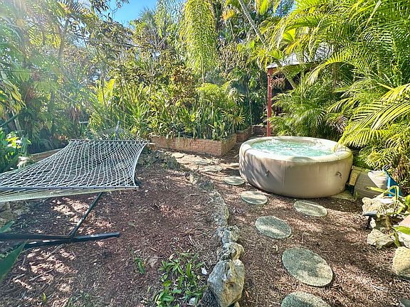 3rd image of 5934 Tropical Dr