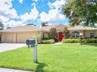 5584 Oak Grove Ct, Sarasota, FL 34233