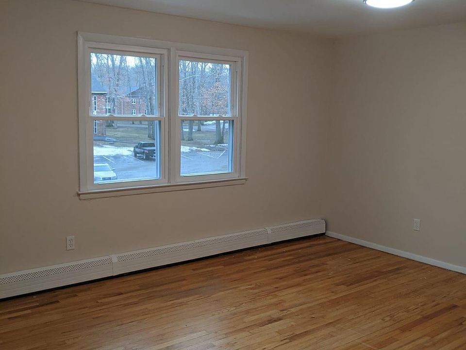 382 Daleville Rd Willington CT Zillow