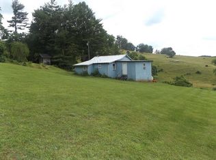 629 Daisy Rd, Woodlawn, VA 24381