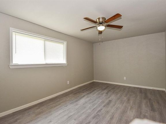 5th image of 1022 Witter St APT 25