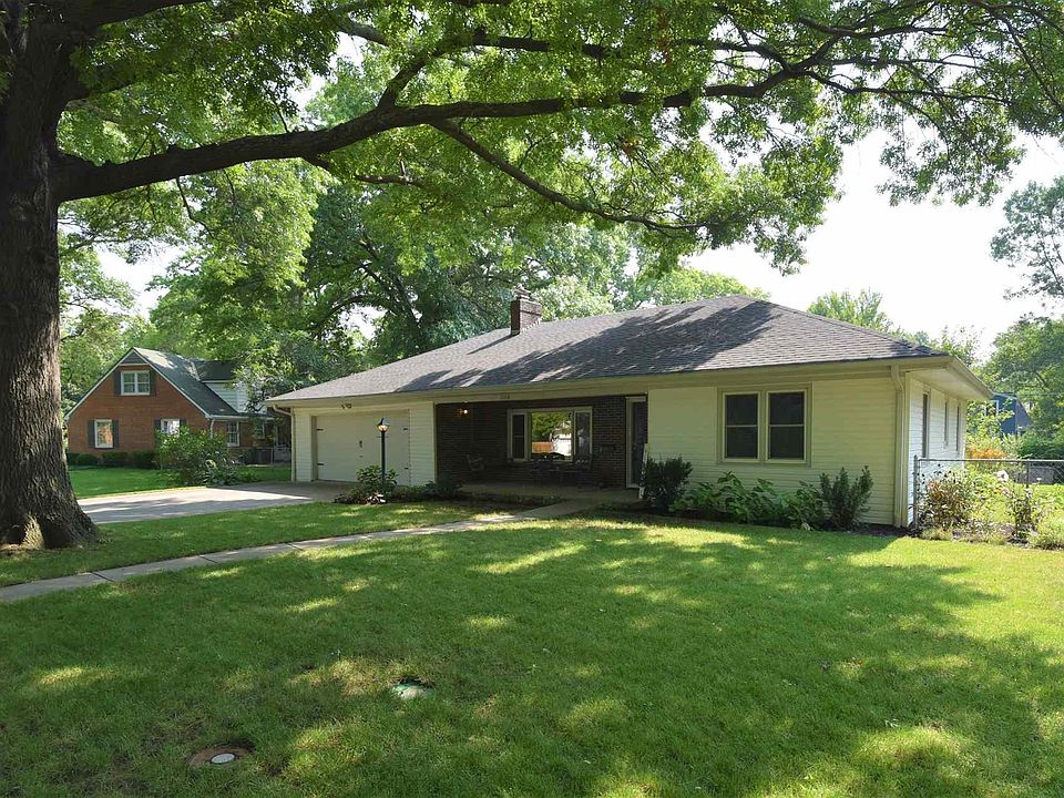 2018 SW Oakley Ave, Topeka, KS 66604 | Zillow