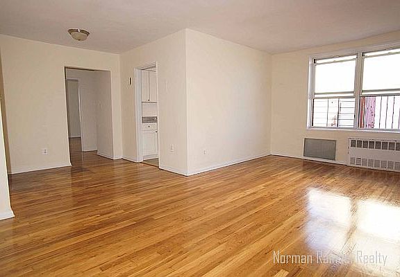 3rd image of 117-12 Ocean Promenade APT 3D