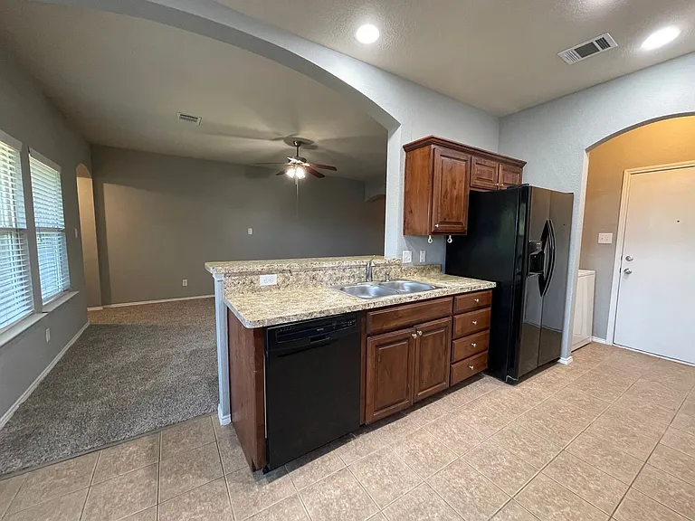 4533 Wheatland Dr — Photo 13