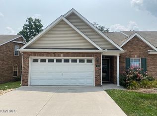 7037 La Christa Way, Knoxville, TN 37921