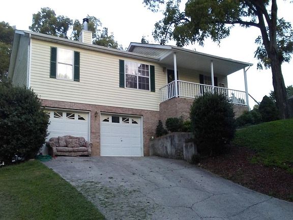 3rd image of 4450 Holiday Blvd