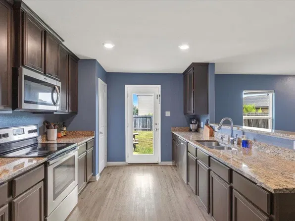 19808 Hubert R Humphrey Rd, Manor, TX 78653