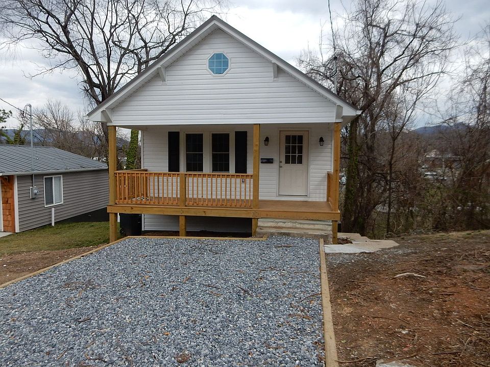 1st image of 424 E Lee Ave