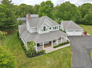27 Melissa Ave, Mashpee, MA 02649