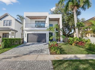 1013 SE 9th St, Fort Lauderdale, FL 33316