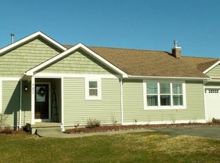 982 Center St, East Aurora, NY 14052