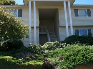 113 Crestview Ter, Cottage Grove, OR 97424