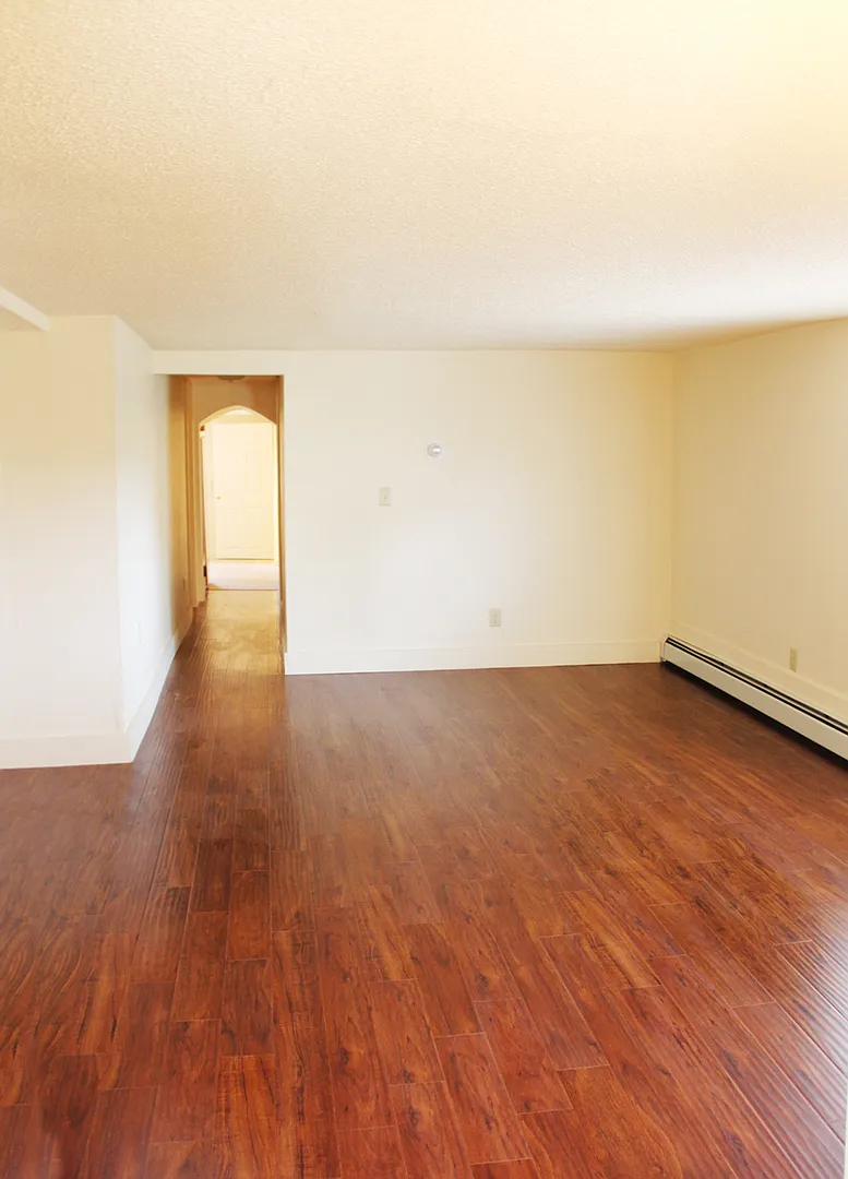 122 Archibald St — Photo 3